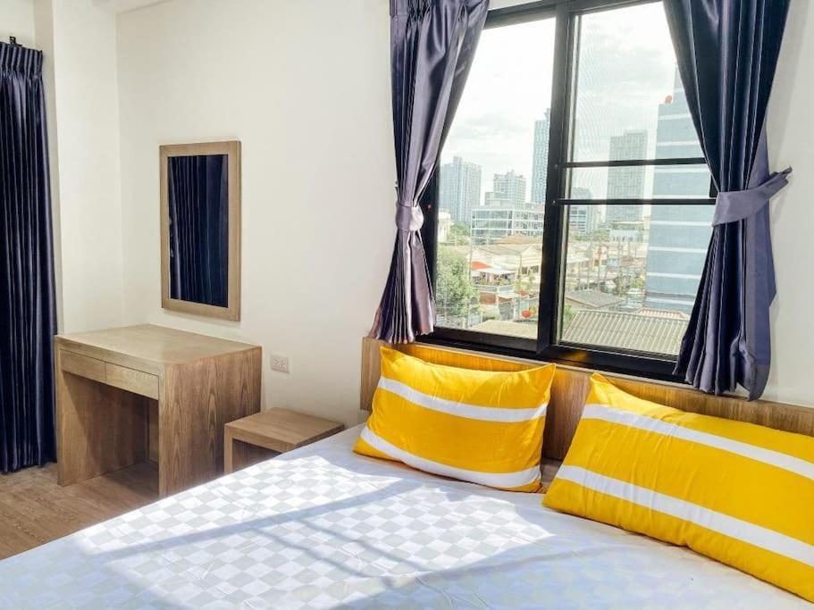 Gp House Apartment - Private Room Sukhumvit Bts Onnut กรุงเทพมหานคร ภายนอก รูปภาพ