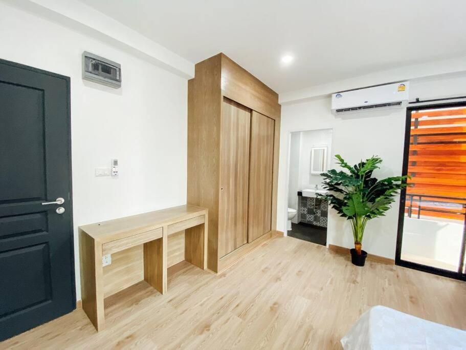 Gp House Apartment - Private Room Sukhumvit Bts Onnut กรุงเทพมหานคร ภายนอก รูปภาพ